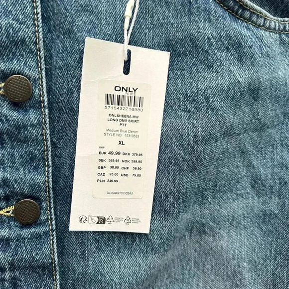 ONLSHEENA MW LONG DNM SKIRT
PTT XL - Picture 5 of 7